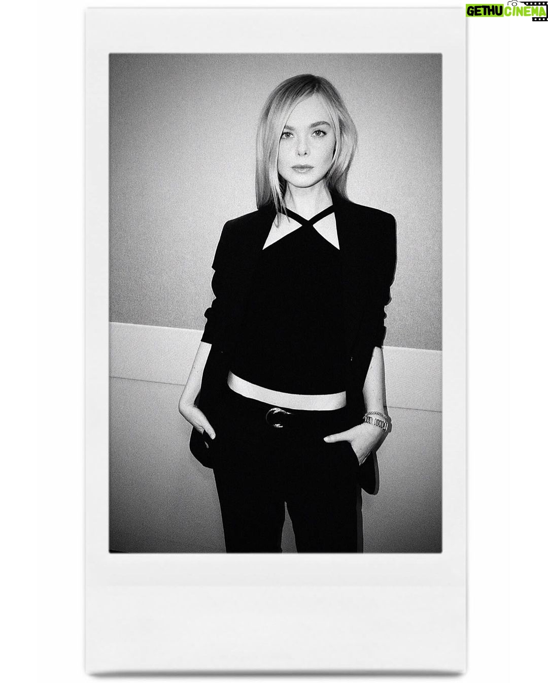 Elle Fanning Instagram - Appropriate play press day🖤
