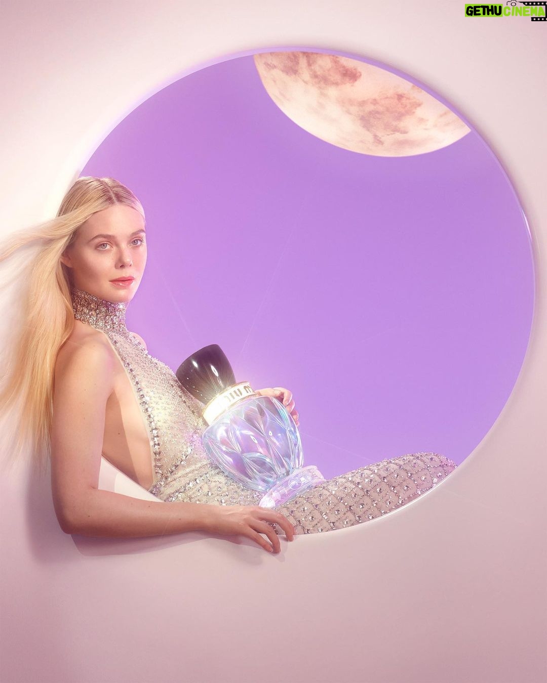 Elle Fanning Instagram - Strap in, it's time for take off. New Miu Miu Twist Eau de Magnolia, coming soon.. #MiuMiu Twist #MiuMiuFragrances @miumiu 🌕