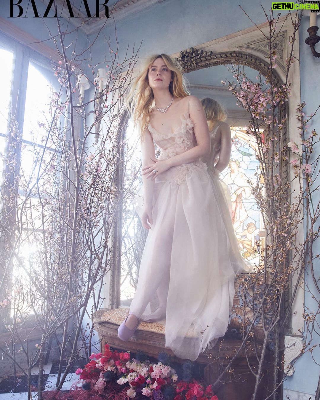 Elle Fanning - 521.4K Likes - 🪻@bazaaruk 🪻