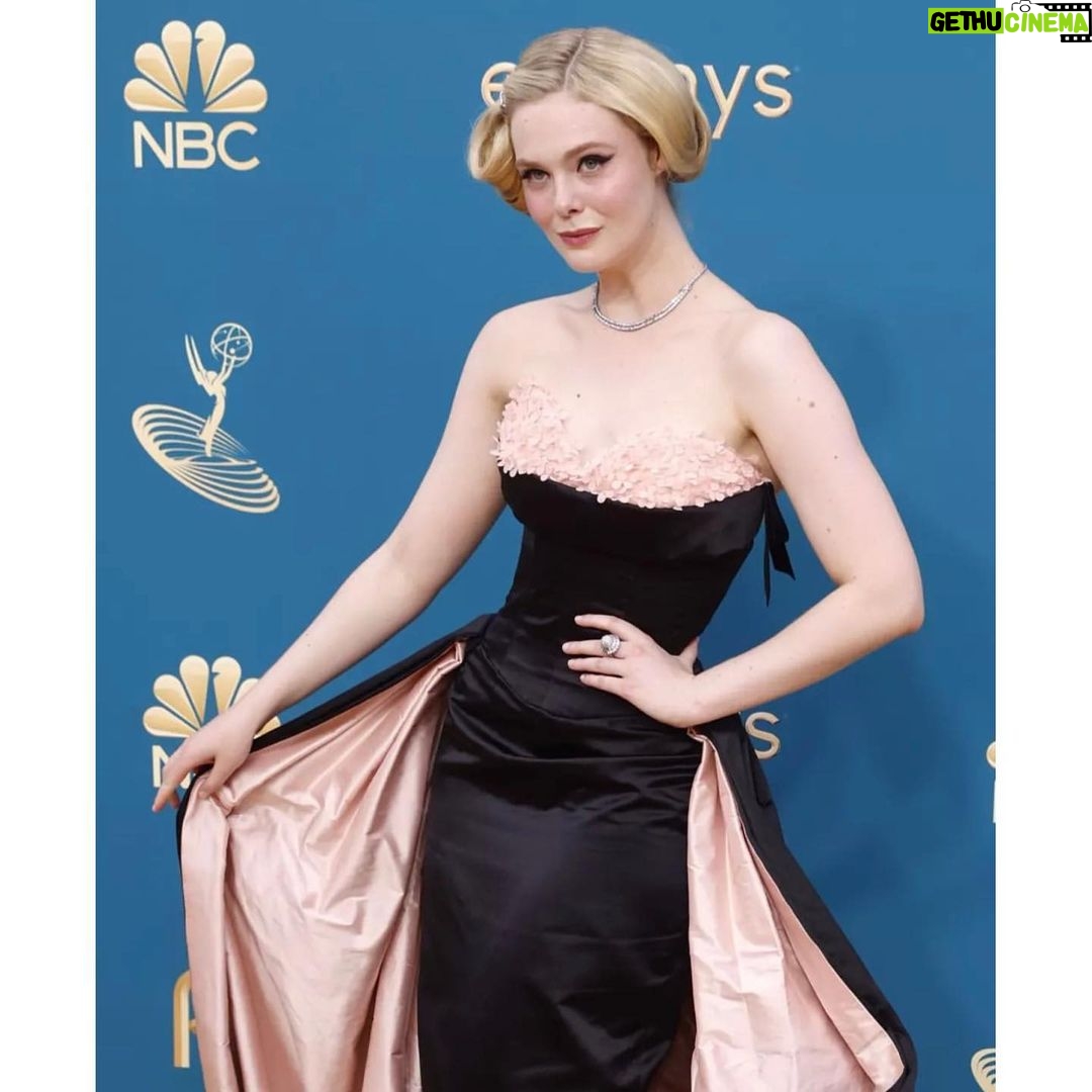 Elle Fanning Instagram - Once the shock subsided after hearing of my nomination, I started to think about what I wanted to wear to the Emmy’s. I have always been inspired by the Hollywood glamour of the 50’s, particularly Grace Kelly and her longtime collaboration with costume designer Edith Head. Not just for her film roles but for on the red carpet. And that got me thinking… I am currently in the middle of filming season 3 of ‘The Great’ with our mega costume designer, Sharon Long and her miraculous team of dressmakers. Sharon was nominated the same day I was and went on to WIN Outstanding Period Costumes at the Creative Arts Emmys just a week ago. I had no clue she was going to win at the time, but it makes this story that much sweeter. I asked Sharon if she would design my dress for the Emmy red carpet and asked Catherine Shaw if she would make it. Catherine has made every costume by hand that I have worn over the course of seasons 2 and 3 of the show. We have always found it very fitting that the woman who makes Catherine the Great’s clothes is also named Catherine! Catherine, Sharon, and I had secret fittings after work days to create this gem. We all decided classic glamour never goes out of style and I think Sharon and Catherine were ecstatic to make such a different design compared to the 18th century garments we wear on the show! So when I got asked, “Elle, What are you wearing tonight!?” I said, “Oh, this? This is Sharon Long couture😘” Also a special shout-out to my dresser, Nina. Literally can not get dressed without her. Layer by layer every morning, she yanks me into my corset and sews me into my costumes. Her attention to detail and gift for organization is inspiring. She even has a hand chart that she lays out each day, so I know which finger to put my rings on. Wish you could have flown to LA to dress me, but I’ll see you in a couple days to get dressed once again in my insanely cramped trailer. How on earth do we manage to fit those dresses in there!!!??! 🤣🤣