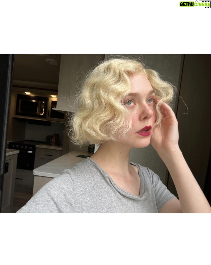 Elle Fanning Instagram - It’s Marilyn Monroe’s birthday. I threw this wig on by coincidence today, not realizing the date… MY FOREVER ICON 💋