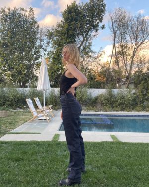 Elle Fanning Instagram - 🫶🏼