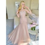 Elle Fanning Instagram - The 6th slide couldn’t express it better.✨ @giorgioarmani made my dreams come true with this custom dress. Can I just wear it every day of my life?!!?✨ I can’t thank you enough for your continued kindness and artistry. Your work is nothing short of breathtaking✨