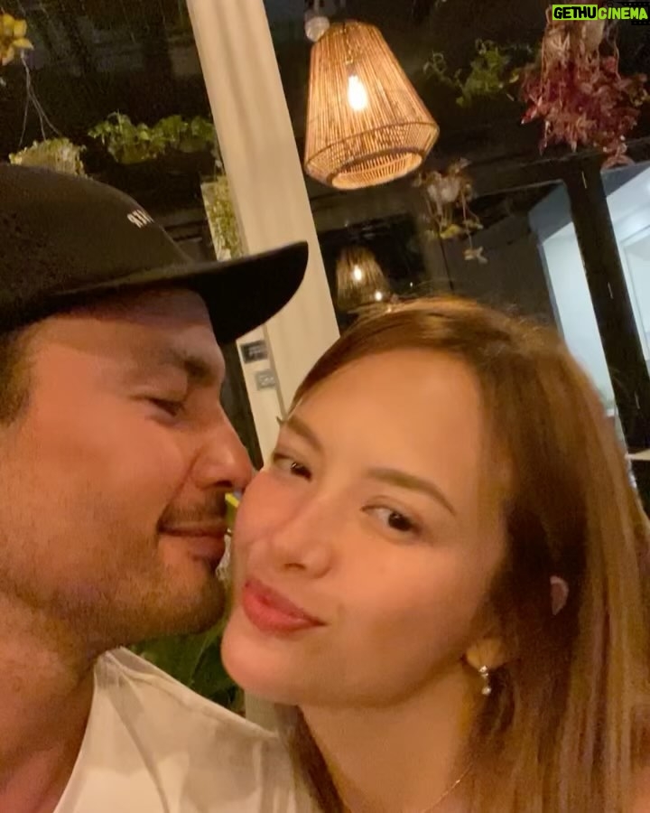 Ellen Adarna - 143.5K Likes - Name: Derek Arthur Ramsay
Gender : Male
Relationship Status : Married
Age : IMMATURE
Zodiac Sign : Sagittarius
Chinese Zodiac : Dragon
Happy Immature Birthday My Love π! My GOR! πππβ€οΈππ I love you soooo very very very much! You make me feel young π, happy, content, lucky and blessed #wow ππ₯° @ramsayderek07
