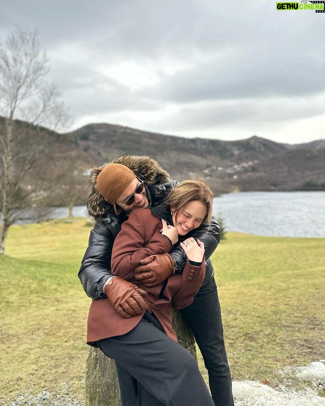 Ellen Adarna Instagram - Mas in love ka uy 😍😂 @ramsayderek07 Bergen, Norway