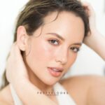 Ellen Adarna Instagram - 9 years and strong with @prettylooksph Permanent Brows ❤️