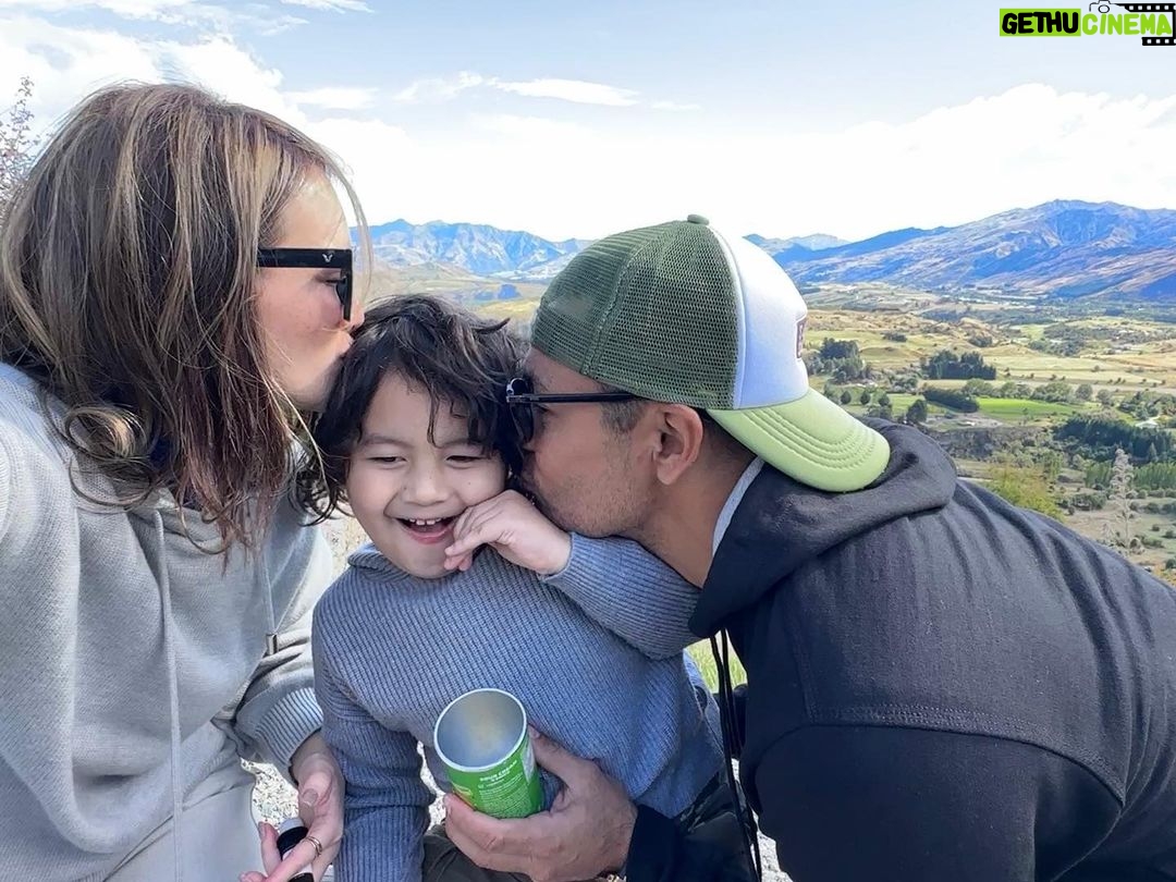 Ellen Adarna Instagram - Road trip with my boys ❤️🥰 Queenstown, New Zealand