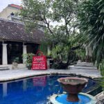 Ellen Adarna Instagram - Home away from home #bali @coach_nasser_bali @mygalli thanks for adopting me 😂🤣 Bali Indonesia