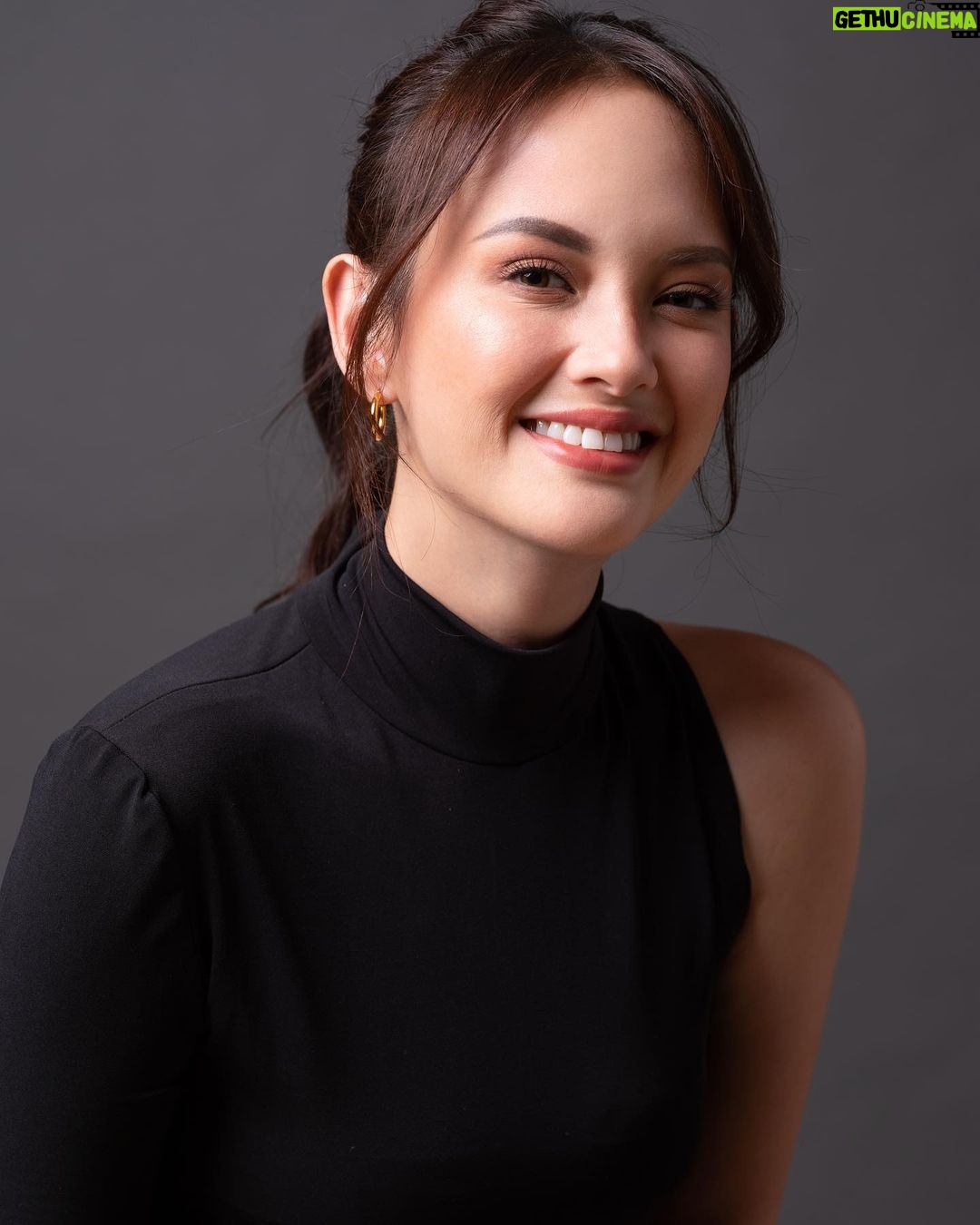 Ellen Adarna Instagram - I always believed that there are #NoBadTakes in life, it’s just a matter of treating yourself right. Happy to share that I am the newest ambassador for @ultherapyph , a brand I believe in and a brand that makes me take care of myself. Beauty is more than skin deep, it reflects your self-worth. Allow your most authentic and natural self, shine through. I guarantee, you’ll like what you’ll see! More on this exciting campaign soon! 💛 #UltherapyPH #NoBadTakes