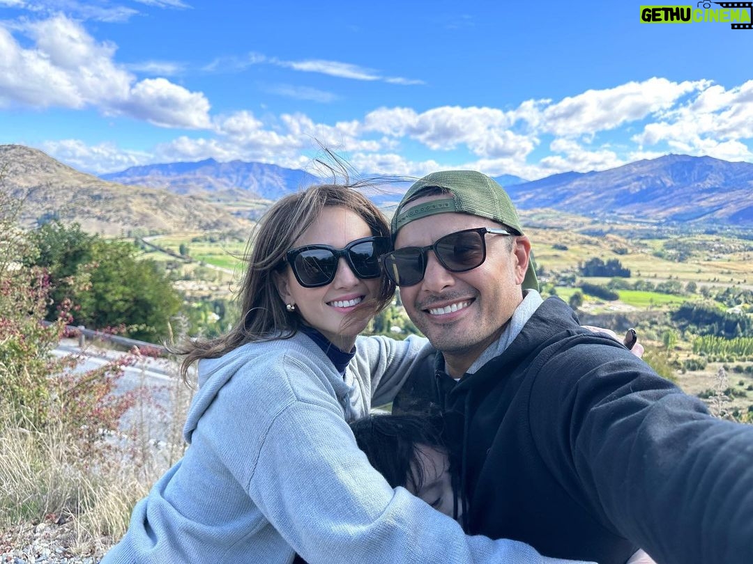 Ellen Adarna Instagram - Road trip with my boys ❤️🥰 Queenstown, New Zealand