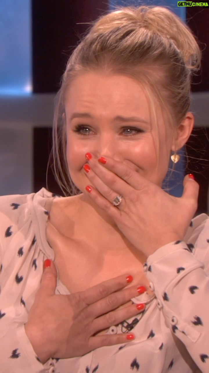 Ellen DeGeneres - 77.1K Likes - Speaking of sloths, here’s one of my favorite sloth moments of all time (and I have many).