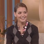 Ellen DeGeneres Instagram – @katieholmes talked about the ending of Dawson’s Creek during her first appearance in season 1!