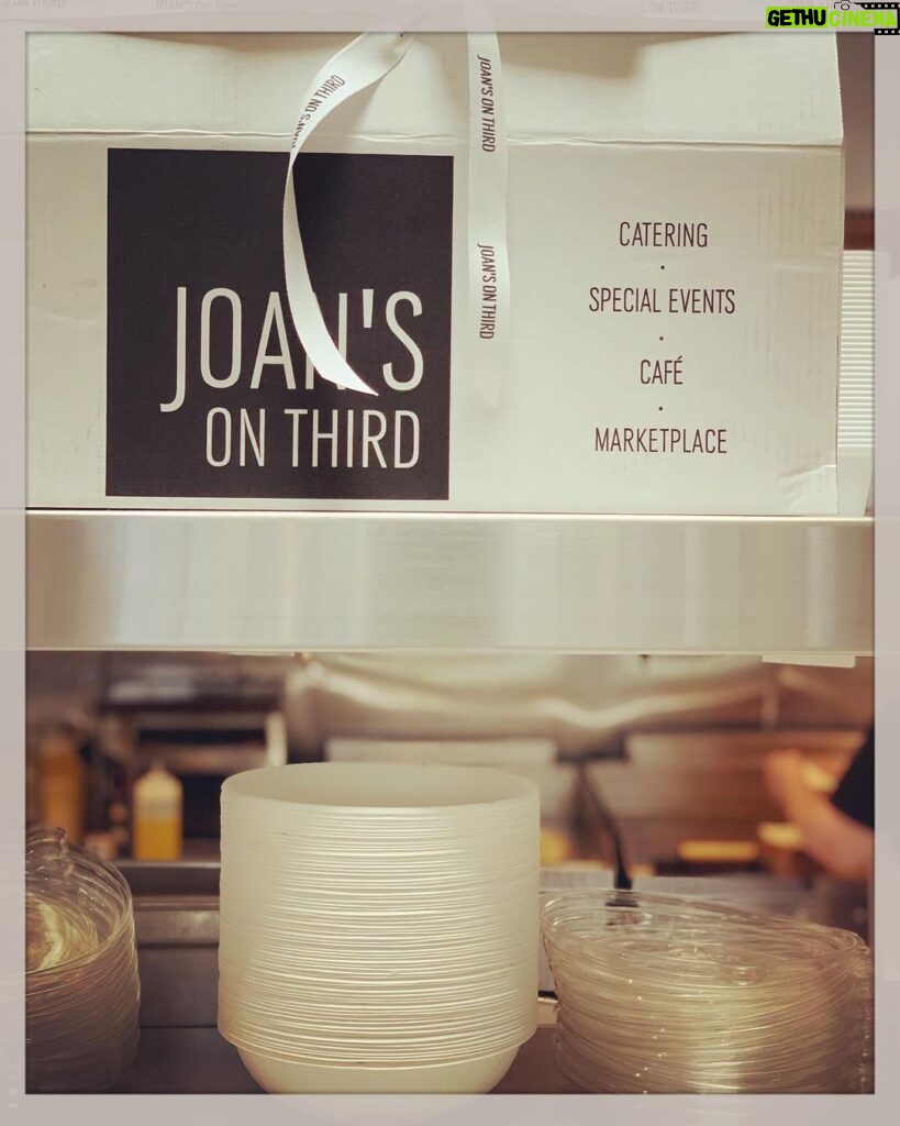 Ellen Pompeo Instagram - So a few months back I went to my local go to snack place...@joansonthird and asked them if they had thought about reducing the amount of plastic packaging they use....they promised me they would look into it seriously...and just like that a simple pleasant conversation turns into real change. They have changed most of their to-go packaging and done away with the need for straws with different corn syrup based sip style lids. Think of the impact we could make. ...If we all just made a tiny commitment to try to be part of a change. Thank you Joan! and thank you to @lonelywhale @adriangrenier you inspire me ❤️ #bethechange
