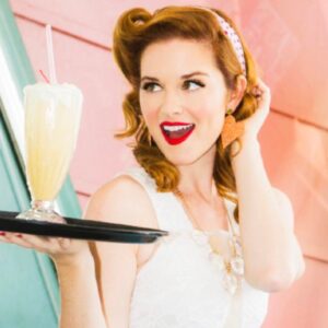 Ellen Pompeo Instagram - THANK YOU to this lady....@thesarahdrew you served up the sugar and spice for 9 years and it's been a blast.  Your passion and talent for storytelling has touched so many people provoked thought and Greys is a better show because of it and you. ❤️💔💋🔥🔥🔥⭐️⭐️⭐️#japrilfansdontplay