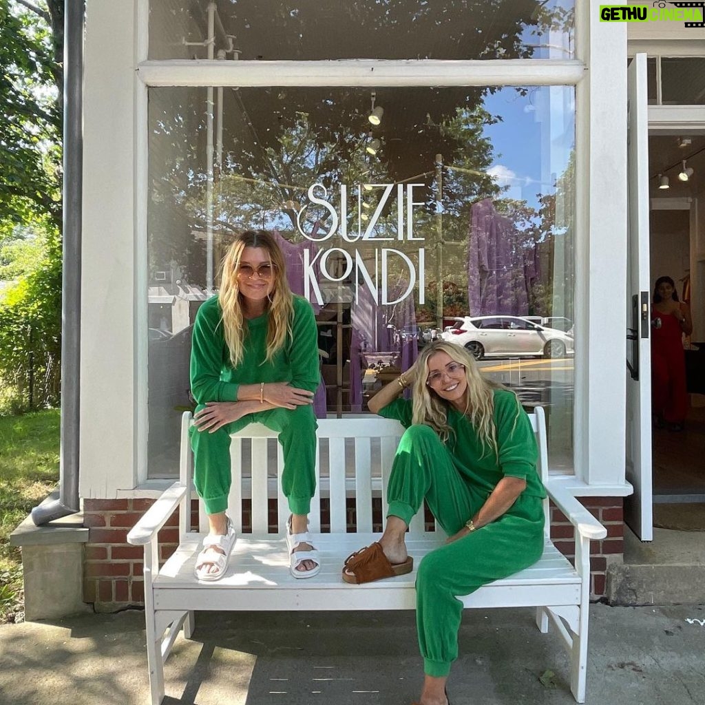 Ellen Pompeo Instagram - When @suziekondi and I sit around and talk about how much we love and admire @marthastewart we always make it a point to dress alike 😂💯🔥