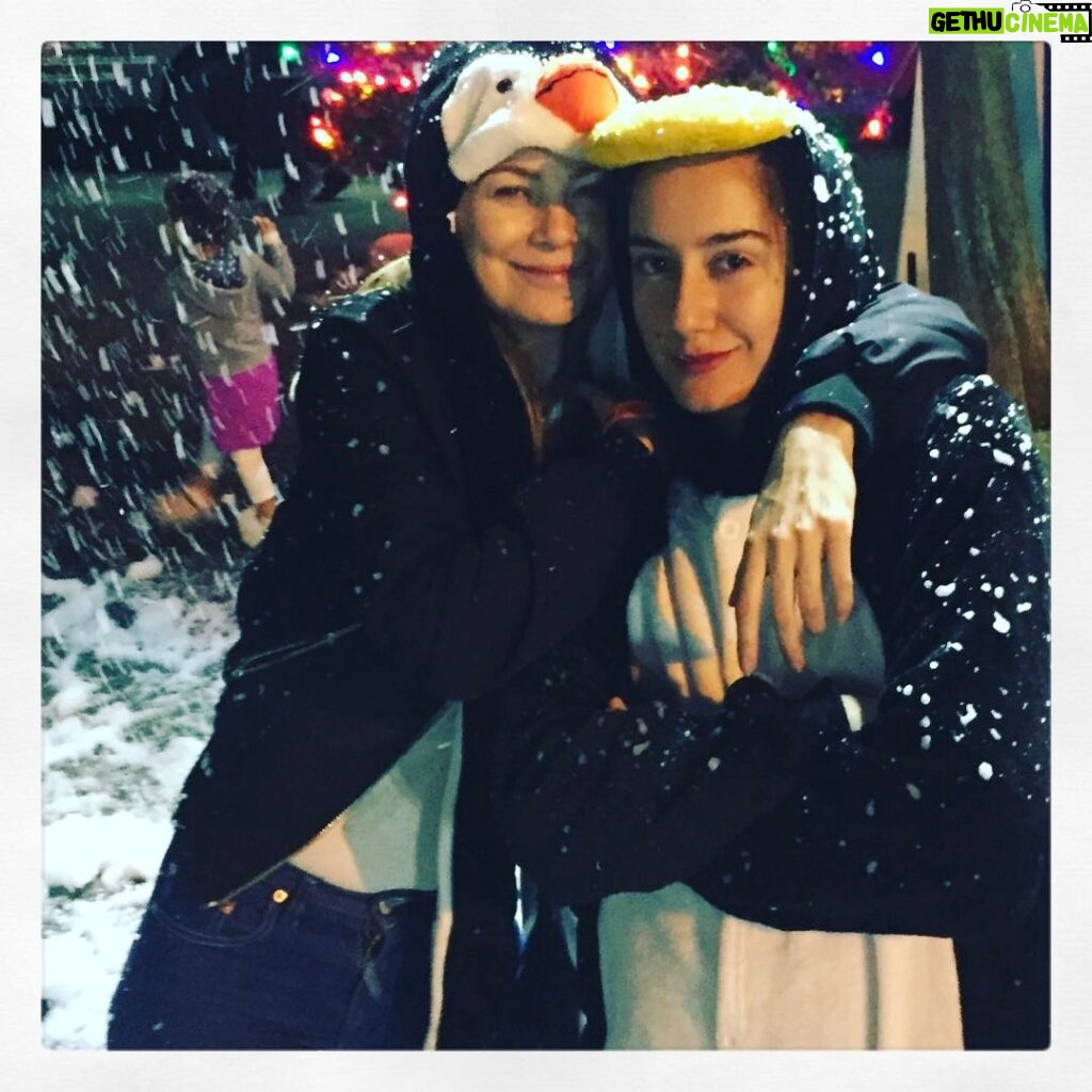 Ellen Pompeo Instagram - Thank You Joe!!! #snowdayla was lit!!!! ❄️❄️❄️☃️☃️☃️ @hellmannsam