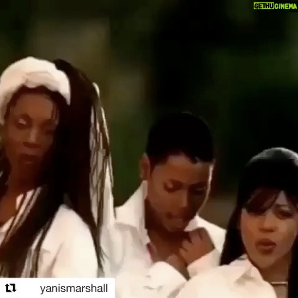 Ellen Pompeo Instagram - Whos gonna show us some love tommorrow night? @yanismarshall why are we always vibing???? 💋💋💋👠👠👠@greysabc