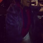 Ellen Pompeo Instagram - Our last Friday night of Season 13! Thank you all for coming on this ride with us! 🎢🎢🎢 @therealdebbieallen @shondarhimes