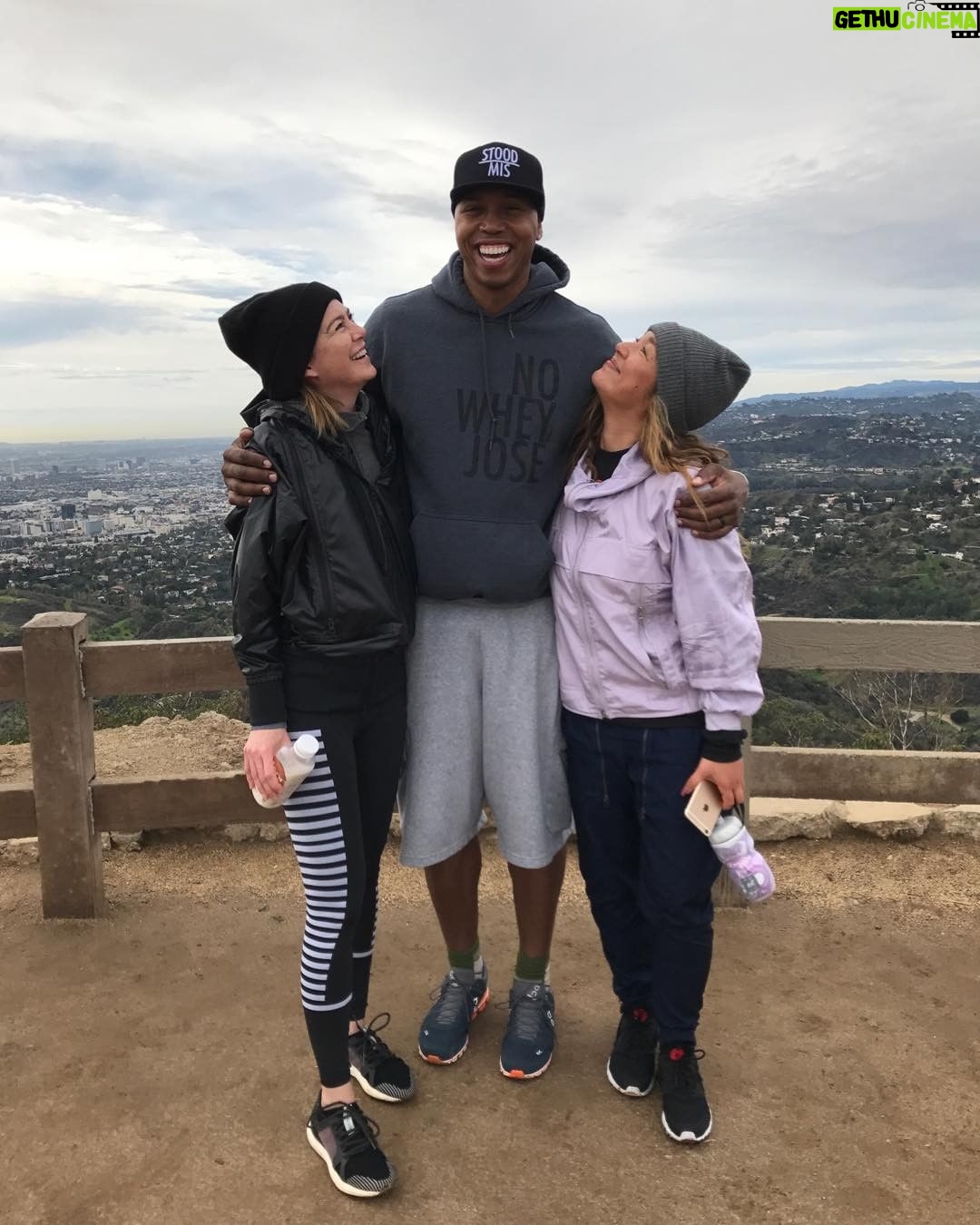 Ellen Pompeo Instagram - It's all about looking up!! Thank you to the people who inspire me ❤️@Nicolewinhoffer @badassvegan