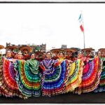 Ellen Pompeo Instagram - On this day in 1810, an eleven year battle began for Mexico’s independence from Spain. Mexico’s contribution to the fabric of the United States is immeasurable. From food and music to folklore and the arts. On this day and every day, I salute you. I also want to acknowledge the sacrifice Mexican immigrants continue to make on a daily basis in this country for us... as essential workers, front line workers and farmers. 🙏❤️#mexicanindependenceday #hispanicheritagemonth