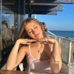 Elliana Walmsley Instagram - a day in malibu