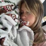 Elliana Walmsley Instagram - wisdom teeth = gone