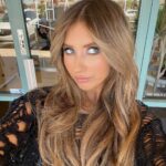 Elliana Walmsley Instagram - @hairby_chrissy visits are the best visits Habit Salon