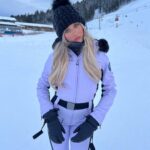 Elliana Walmsley Instagram – if u look closely u can see some of my hair is frozen Jackson Hole, Wyoming