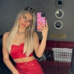 Elliana Walmsley Instagram - clocking in for my monthly post Los Angeles, California