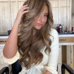 Elliana Walmsley Instagram - bronde 🤎 @hairby_chrissy