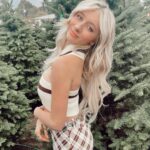 Elliana Walmsley Instagram - o christmas tree 🌲 Montrose