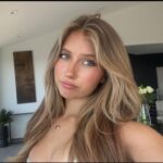 Elliana Walmsley Instagram - wisdom teeth = gone