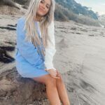 Elliana Walmsley Instagram - basic beach photo type beat Paradise Cove Beach - Malibu