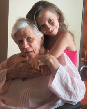 Elliana Walmsley Instagram - to my dearest Nano.. 
i love you so so much and i’m forever grateful for all you’ve done and taught me. i wouldnt be who i am today without you. i’m gonna miss everything so much like when u would pick me up from school and i would come home to a delicious 3 course meal as a snack to you driving me to dance and cheer when my mom couldn’t even though you hated driving on highways. i know you’ll always be with me but i can’t believe you’re gone. you are so special and have taught me so much. “we all make mistakes.” words that will always stay with me. every piece of advice you’ve ever given i will always carry with me. i’m gonna miss our special bond more than anything but i’ll see u soon. 🕊💔 

rest in peace ❤️ 
Dorothy Parra
1930 - 2022
