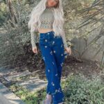 Elliana Walmsley Instagram - je ne regrette rien 💚🌸 Los Angeles, California