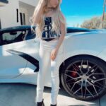 Elliana Walmsley Instagram - which team are u rooting for at the super bowl this year? 🏈💙 Los Angeles, California