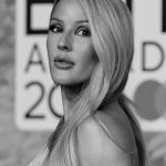 Ellie Goulding Instagram - So grateful! For the chance to sing, create music and make a living from it, to collaborate with artists and producers I love, for my incredible fans, for my crew, my beautiful son… all I want to do is make him proud. I will never take this life for granted. Some people will want to kill your dream and hope you stay in the shadows. They don’t want you to succeed. That’s when you have to go out and radiate the most … I was so happy to wear this custom @albertaferretti ❤️‍🔥 Thank you for an epic evening @brits Styled by @kyledevolle Hair @anastasiastylianou Make up @monaleannemakeup My dream team @emma_rosen @aimee_lou_j @cassandragracey @messika @jimmychoo
