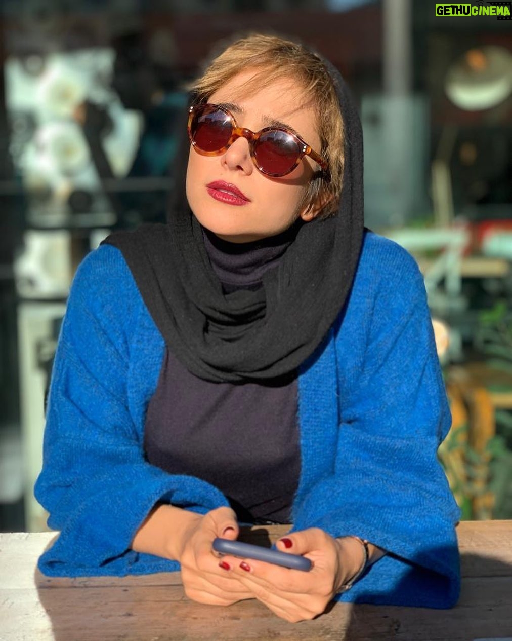 Elnaz Habibi - 131.8K Likes - پرسید: اندوه دوری را چه تسکین است؟
گفتم: خیال!
#محتشم_کاشانی