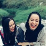 Elnaz Habibi Instagram - تو یکی از بهترین اتفاقای زندگی من🌱 @nasrinnosrati_official