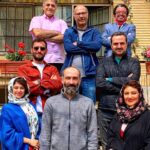 Elnaz Habibi Instagram - چقدر لذت بخشه کار کردن با یه گروه حرفه ای و نازنین کیف کردم کنارتون🌸جای آقای مقصودی و آقای نیک نژاد و حامد عزیزم در عکس خالیست🌸 #دوپینگ#سریال #در_خانه_بمانیم