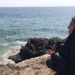 Elnaz Habibi Instagram - ساخت اشپزخانه ي دائم طرح كودكاني كه گرسنه نمي مانند در بلوچستان با نام"سفره ي نخل" به پايان رسيد.اين طرح با ارائه ي صبحانه و تغذيه ي رايگان به حدود دو هزار دانش اموز روستاهاي مناطق محروم چابهار خدمت گزار كودكان مي باشد. جهت مشاركت در خريد تجهيزات و راه اندازي هر صبحانه سه هزار تومان مي توانيد تعداد دانش اموزان دلخواهتان را حمايت كنيد. جهت كسب هر گونه اطلاعات به صفحه ي اينستاگرام @faranak.tamana مراجعه فرماييد. براي واريز كمك هاي نقدي به اشپزخانه اين كارت به نام فرانك تمنا مي باشد. 5892101077881825