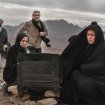 Elnaz Habibi Instagram - يه عكس بسيار زيبا از فيلم ناخواسته كه هنوز اكران نشده... #سينما#ناخواسته#برزونيك نژاد #عكس #محمدبدرلو