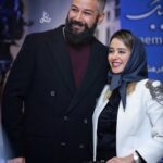 Elnaz Habibi Instagram - ممنون از همه عزیزانی که در یاد بود زنده یاد علی انصاریان در روز اول اکران فیلم رُمانتیسم عماد و طوبا ما رو همراهی کردند. #سینما_فرهنگ #زنده_یاد_علی_انصاریان @husseinjavid ❤️❤️