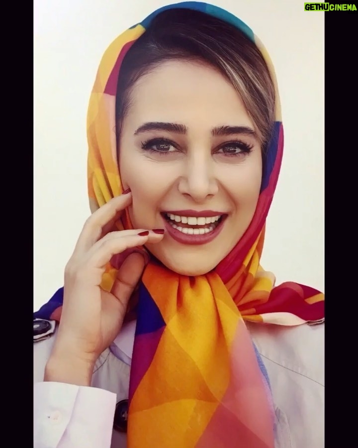 Elnaz Habibi Instagram - Makeup designer : @azimfarayen ❤️ Makeup artist: @saghi.sohrabmanesh ❤️ #رومینا
