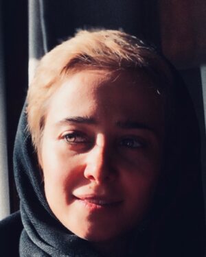Elnaz Habibi Instagram - 🌗

@aari.shaa عکاس جانم 🤍
