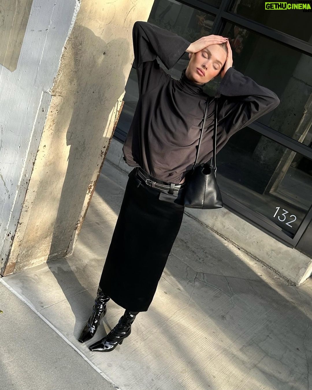 Elsa Hosk Instagram - All black Helsa 🖤 @helsastudio