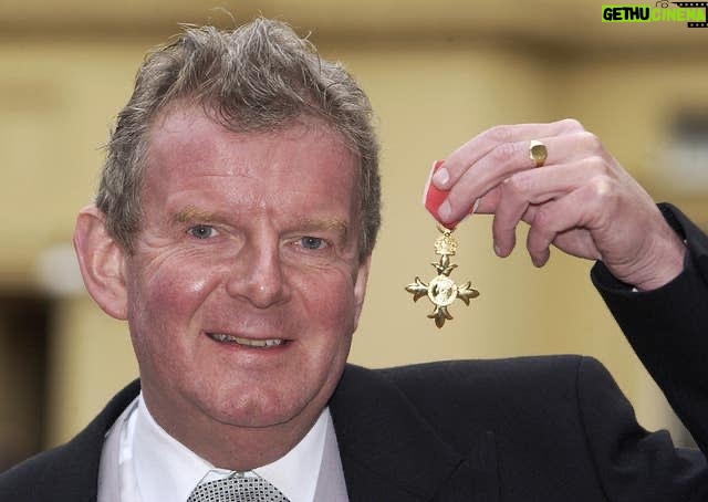 Elton John Instagram - John Motson. THE voice of football for decades. You were the cream of the crop. We at @watfordfcofficial will miss your presence. Sending my love and condolences to Anne and Frederick. #JohnMotson #RIP