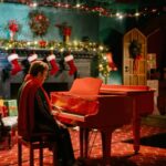 Elton John Instagram - 3 more sleeps 🛏🎅🎄