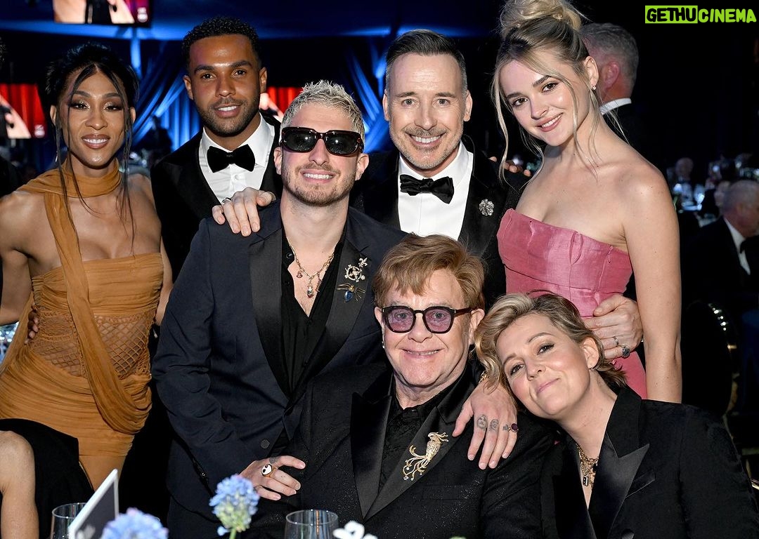 Elton John Instagram - I woke up today full of gratitude and love! #EJAFOscars is a night that means so much to us and the people that @ejaf supports. In just one night, we raised an incredible $10.8million that will reach the communities who are most vulnerable to HIV with the compassionate care they deserve. Thank you from all of us at the Foundation. ๐ธ: @gettyimages West Hollywood Park