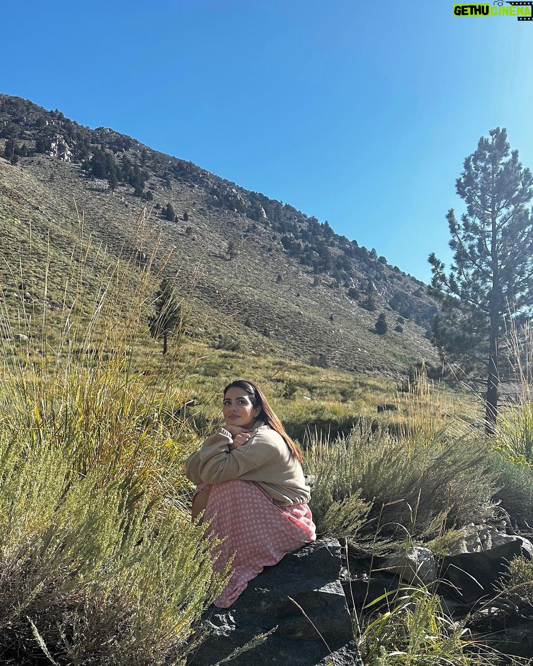 Emeraude Toubia Instagram - colors from the heavens π§ββοΈππΈπ Mother Nature